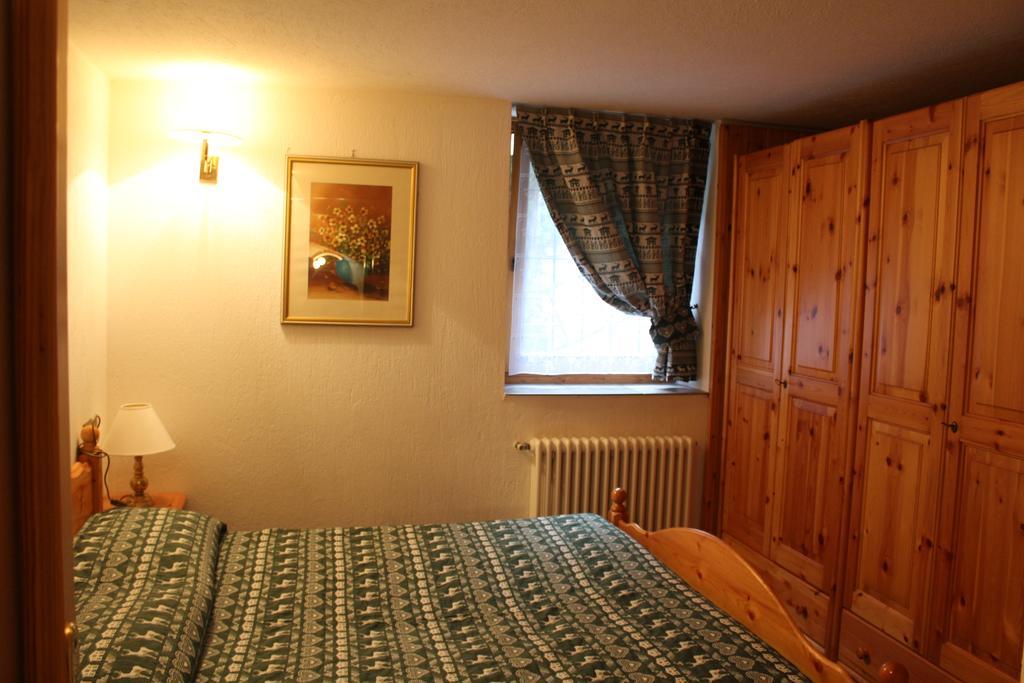 In Perfetto Stile Valdostano Apartment เซนต์วินเซนต์ ภายนอก รูปภาพ